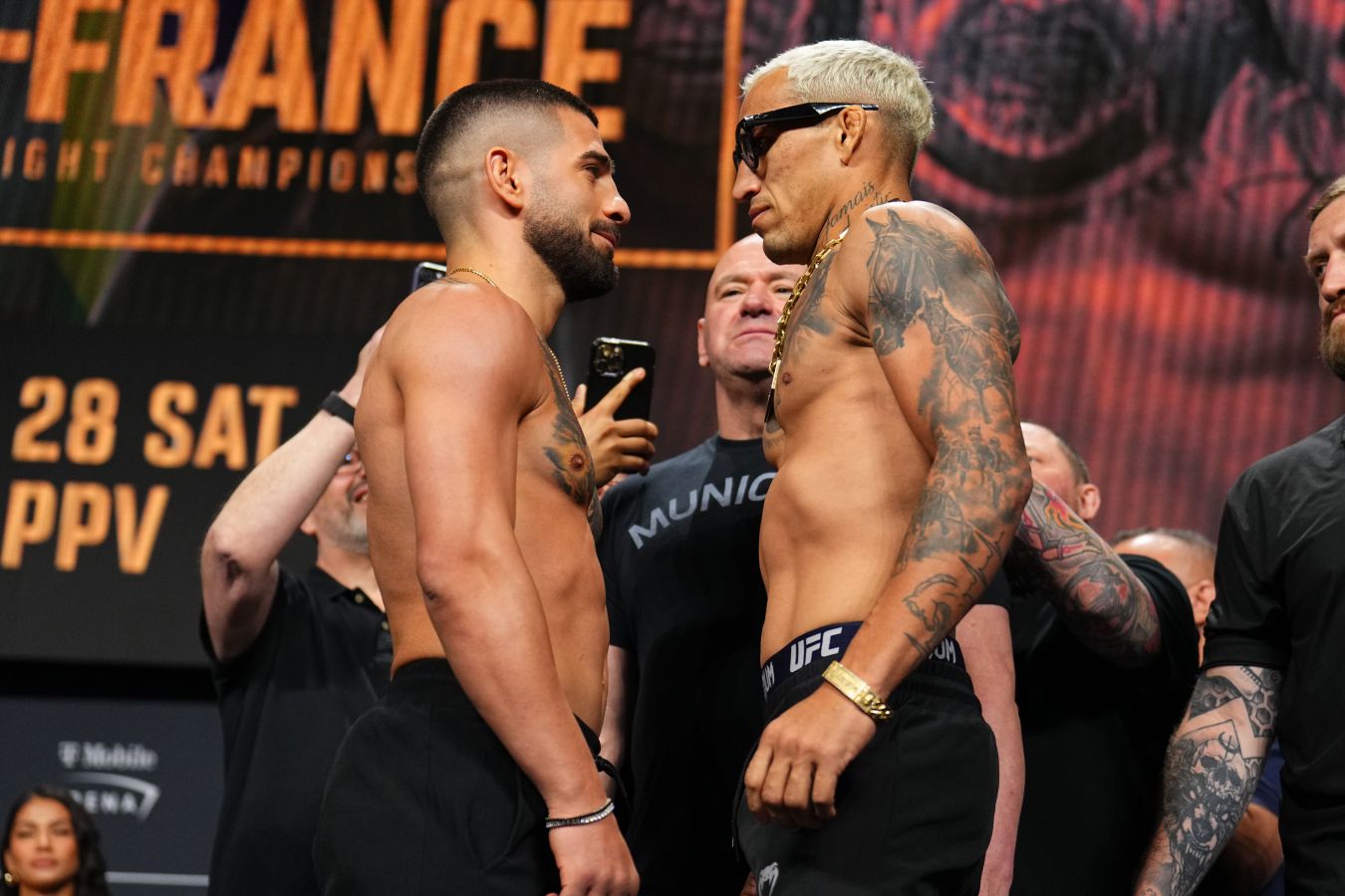 Илия Топурия — Чарльз Оливейра Полный бой UFC 317 смотреть онлайн (Видео)